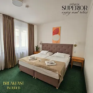 Otel Claris Prag