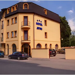 Otel Attic Prag